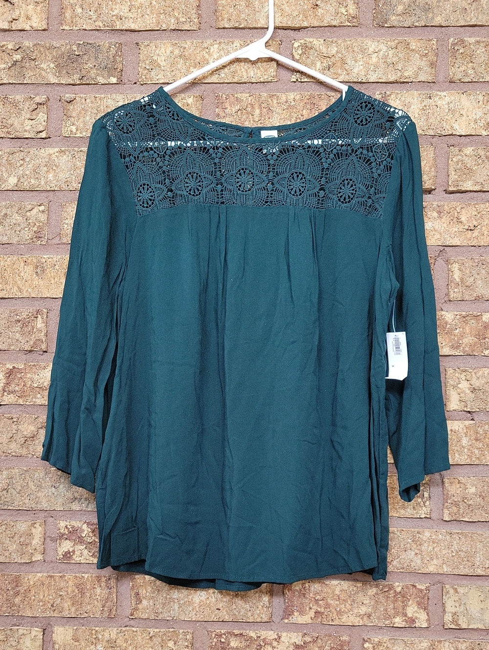 Old Navy Crochet Lace Neck Half Sleeve Blouse Dark Green Size Medium NWT